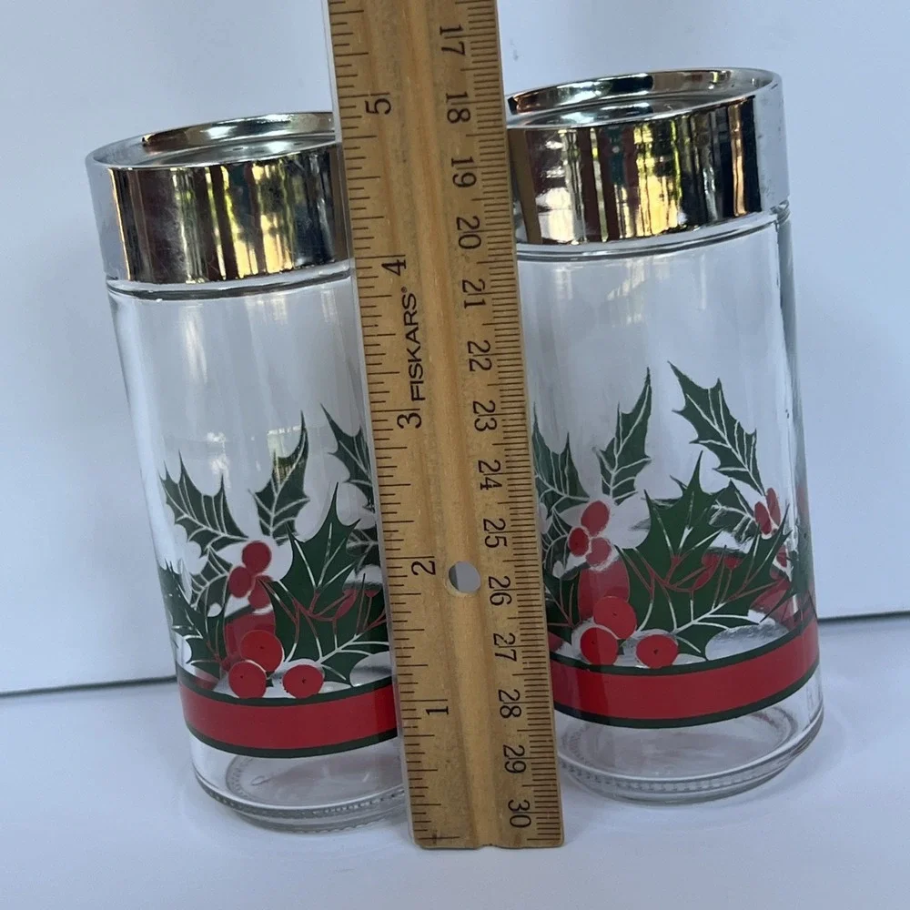 Vintage 90's Libbey Glass Holly and Berry Salt and Pepper Shakers EUC